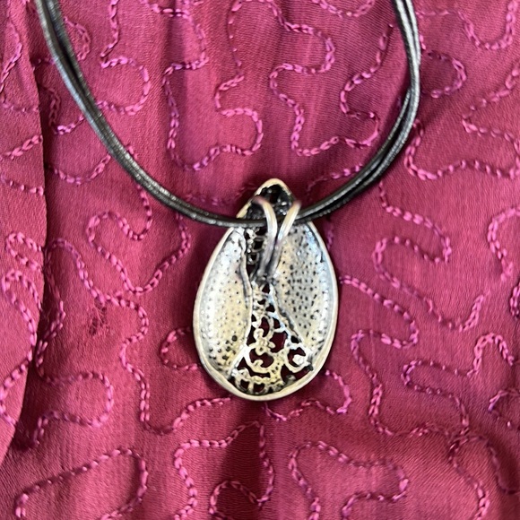 💖Vintage Premier Design Dauplais silver tone pendant necklace - Picture 5 of 6